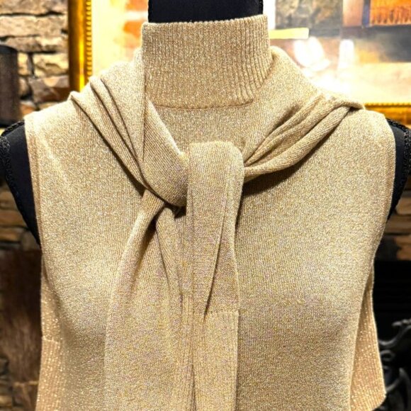 Liz Claiborne 2 piece Gold Sweater with beautifully cut shell and pear. Size med - Picture 2 of 8